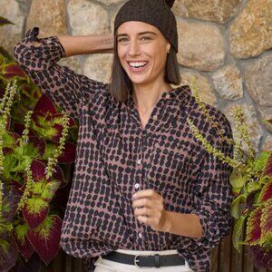 And for Good Good Boyfriend shirt